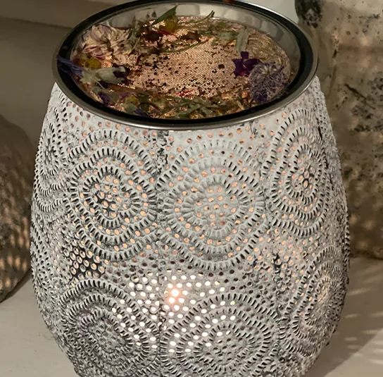 Stövchen Ylva mit Räuchersieb groß – Bild 2