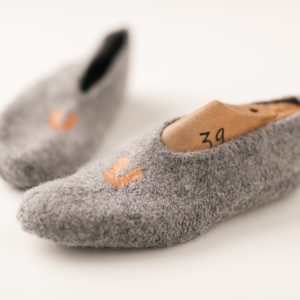 Alpaka Hüttenpatschen gefilzt Chabatte