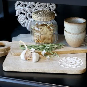 Küchenbrett mit Schnitzerein mittel