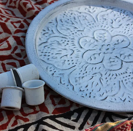 Blumenteller weiß inkl. 4 Magnete groß – Bild 7