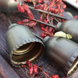 Kerzenspieß gold bauchig