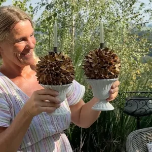 DIY – Bucheckerkugel mit Stabkerzenspieß und Topf Juna weiß