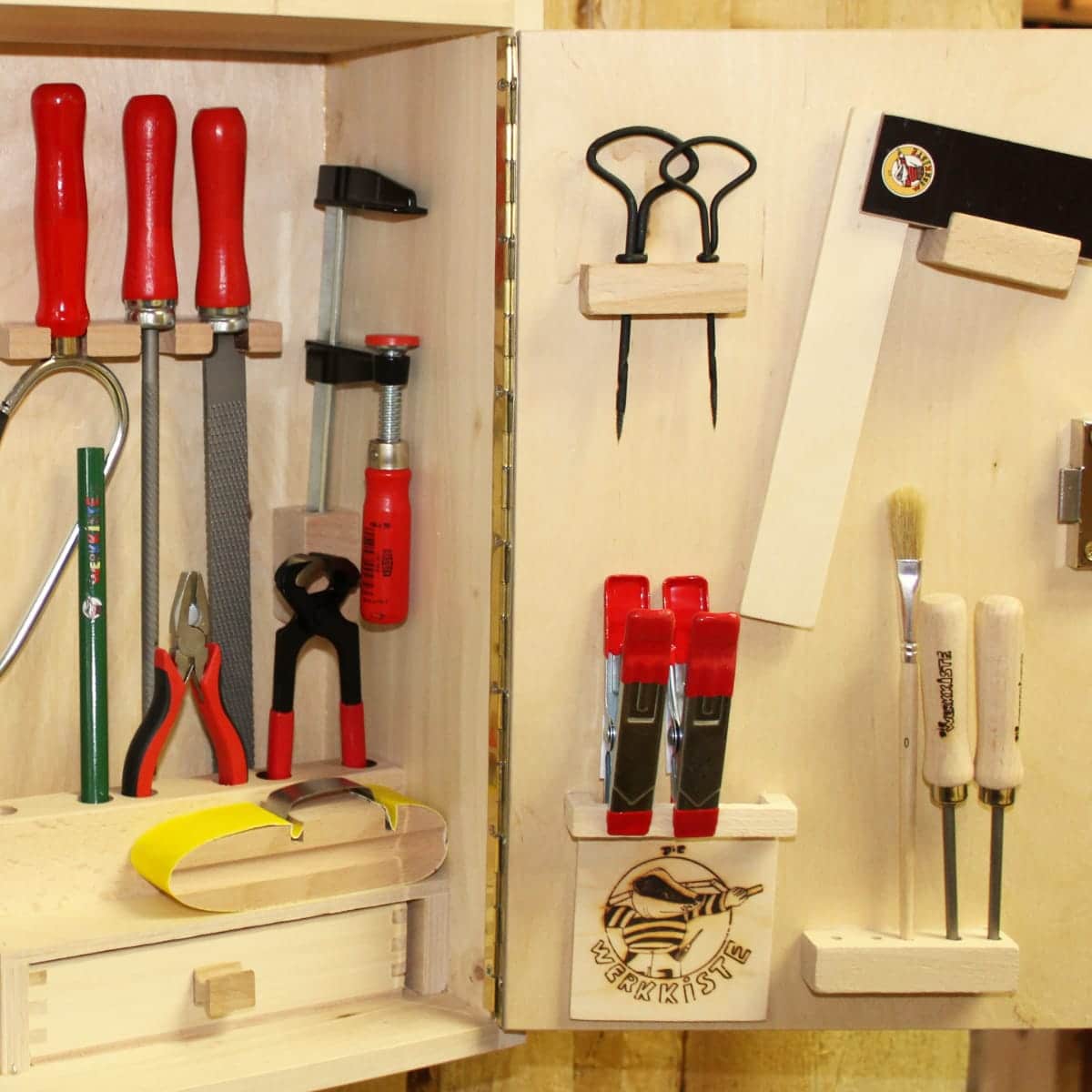 Werkdachs‘ Kinder-Werkzeugschrank Pro – Bild 3