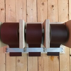 Schleifpapierrollenhalter „Werkdachs“ für 3 Rollen
