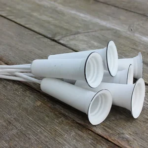 Stabkerzenspieß hoch in shabby chic weiß