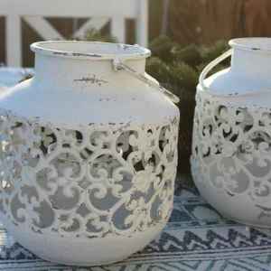 Laterne blumig weiß