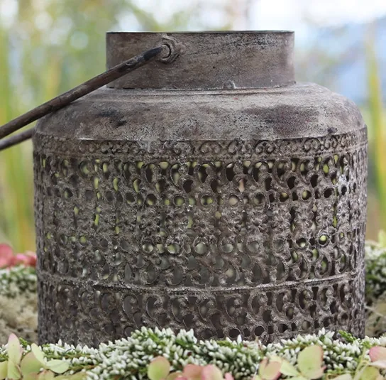 Laterne Milena antique grau mit Henkel – Bild 4