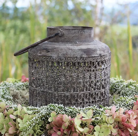 Laterne Milena antique grau mit Henkel – Bild 6