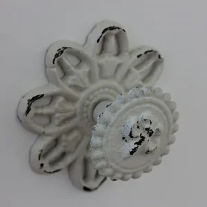 Möbelknopf blommar weiß