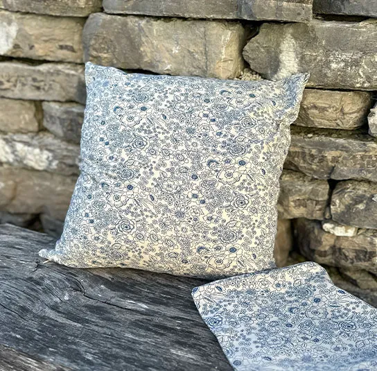 Polsterbezug, Kissenhülle blumig blau – Bild 7