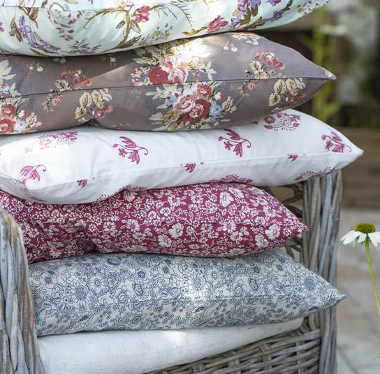 Polsterbezug, Kissenhülle blumig blau – Bild 5