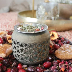 Stövchen olive antique mit Edelstahlsieb