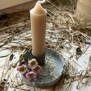 Set – Frühlingsteller hellgrau inkl. Kerze